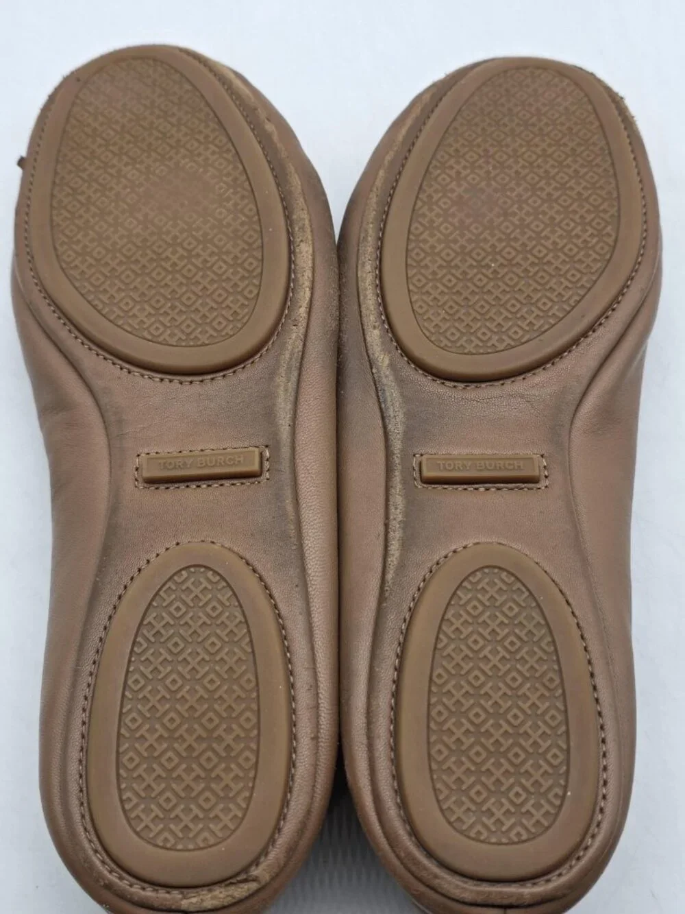 Tory Burch Shoes Womens Size 8 Brown Leather Ballet Flats Logo Medallion Damaged